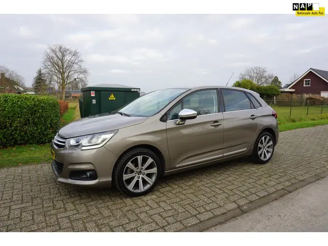Citroën C4 1.2 PureTech Feel Collection 2016 Benzine
