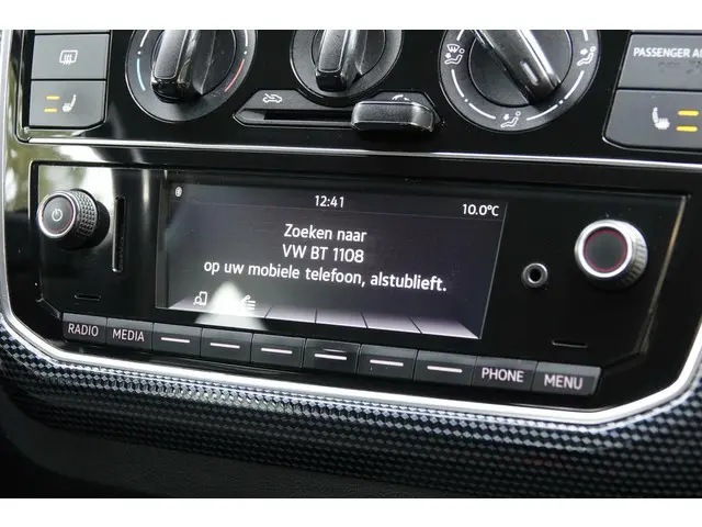 Volkswagen up! 1.0 BMT high up! 2017 Benzine 15