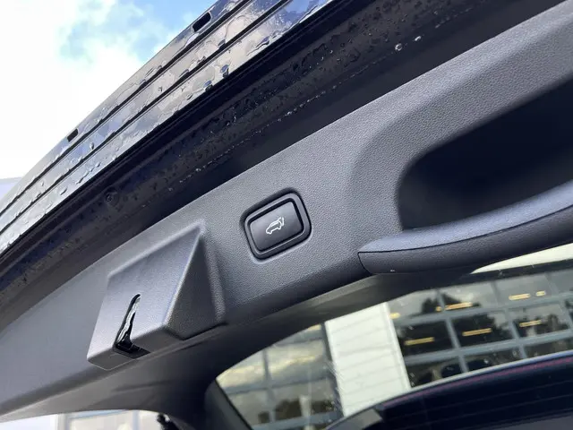 Hyundai Tucson 1.6 T-GDI MHEV Premium 2023 Benzine 22