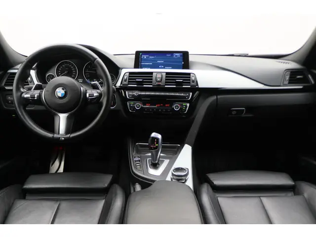 BMW 3 Serie 2