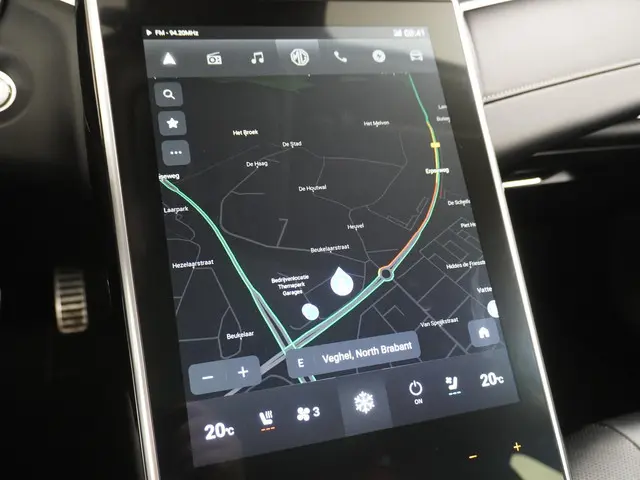 MG Marvel R Luxury 70 kWh 2022 Elektrisch 32