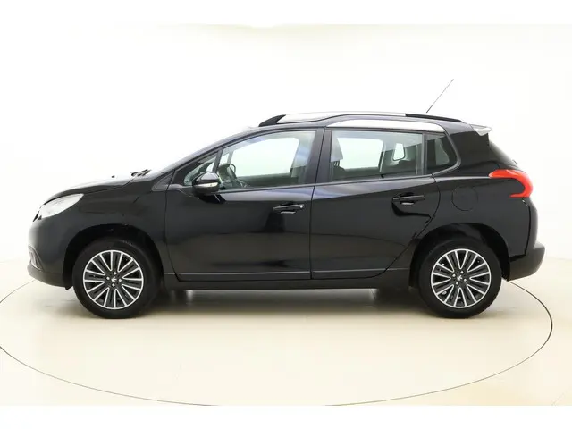 Peugeot 2008 1.2 PureTech 82pk Blue Lion 2016 Benzine 5