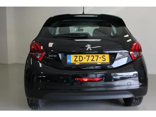 Peugeot 208 1.5 BlueHDi Blue Lease Active 2019 Diesel 6