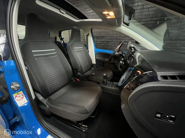 Volkswagen up! 1.0 high up! BlueMotion 2014 Benzine 19