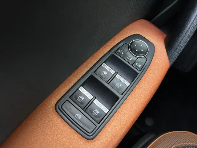 Renault Captur 1.3 TCe 130 Intens 2020 Benzine 20