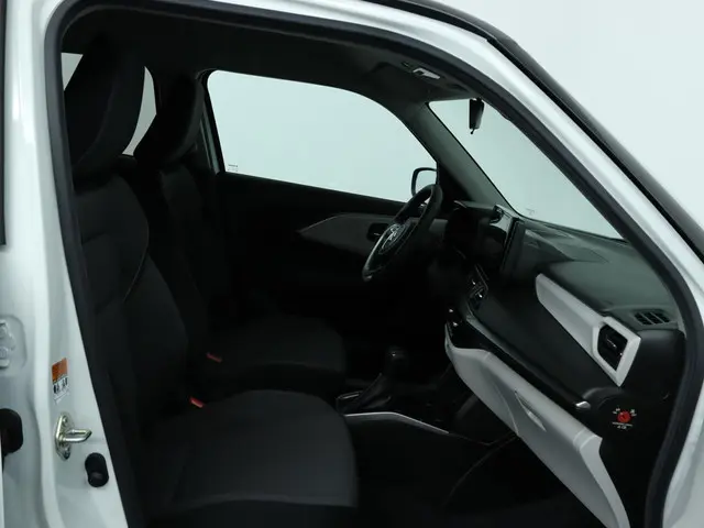 Suzuki Swift 1.2 Style Smart Hybrid 2025 Benzine 22