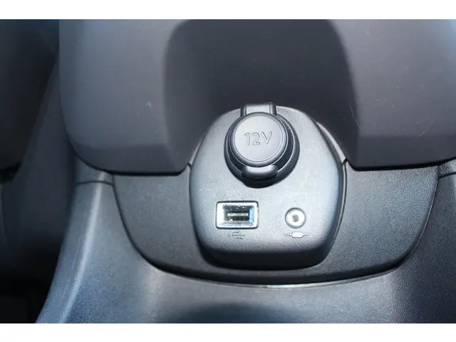 Peugeot 108 1.0 e-VTi Active 2020 Benzine 14