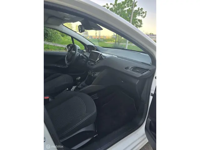 Peugeot 208 1.2 PureTech Allure Nieuwe APK 2019 Benzine 13