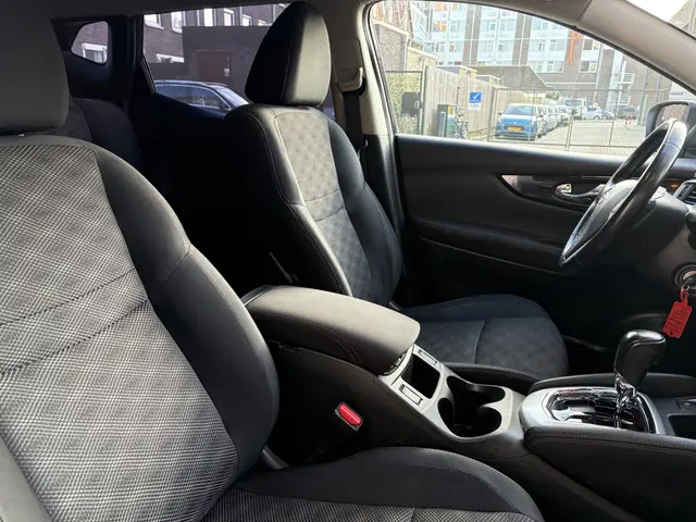 Nissan QASHQAI 1.2 Acenta 2014 Benzine 9