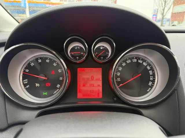 Opel Astra Sports Tourer 1.4 Turbo Cosmo 2014 Benzine 8