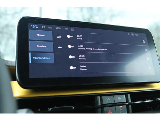 Jeep Avenger SUMMIT 54 KWH 2023 Elektrisch 40