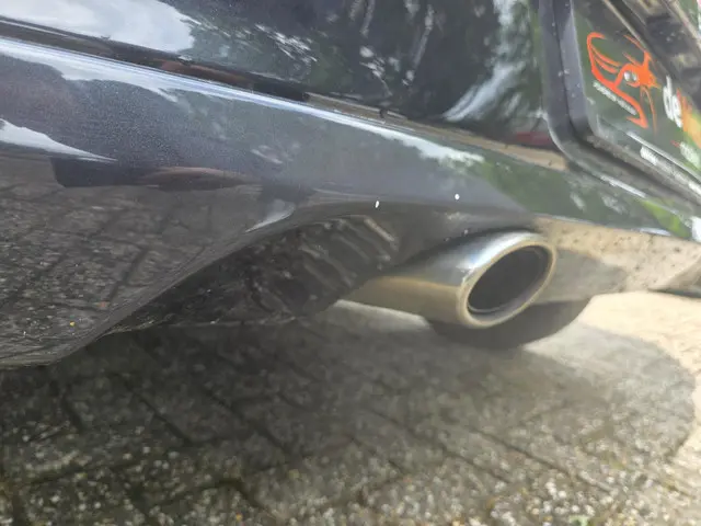 Opel Corsa 1.4-16V OPC Performance Line 2012 Benzine 16