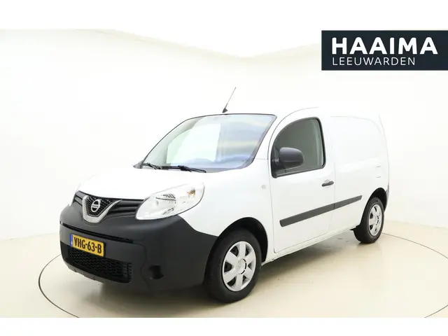 Nissan NV250