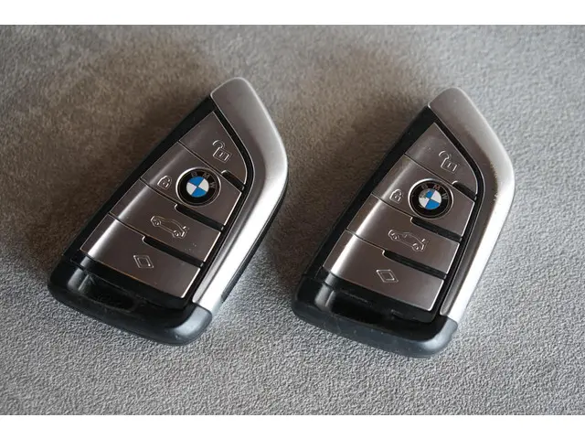 BMW 5 Serie Touring 530i xDrive Executive 2017 Benzine 65