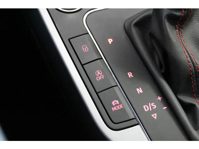 SEAT Arona 1.0 TSI FR Business Intense 2021 Benzine 30