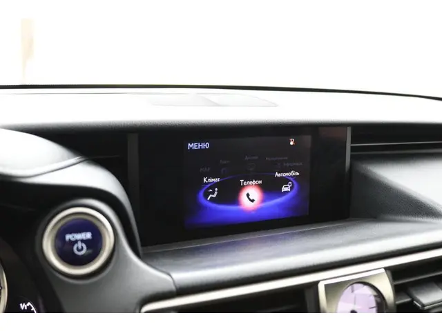 Lexus IS 300h Hybrid Business Line 2018 Hybride Benzine 41