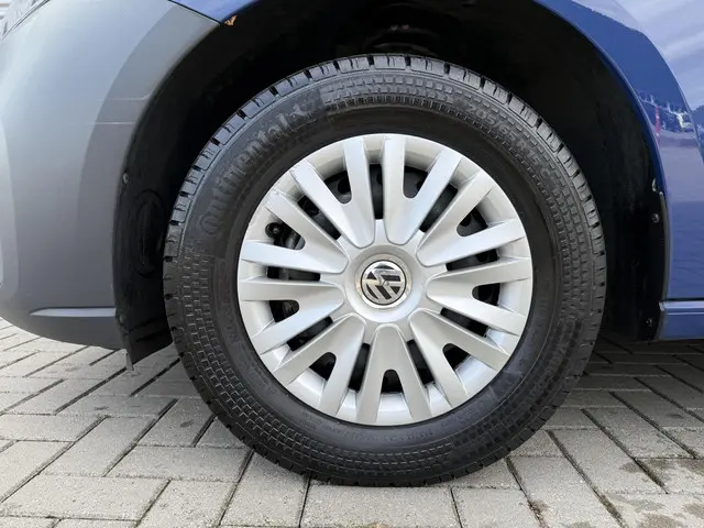Volkswagen Caddy Cargo 2.0 TDI Trend 2022 Diesel 33
