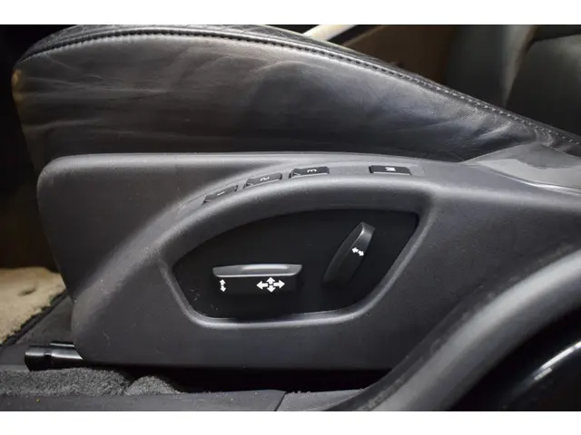 Volvo S80 T4 180pk AUT6 Limited Edition 2013 Benzine 9