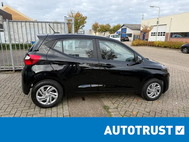 Hyundai i10 1.0 Comfort 5-zits 2024 Benzine 8