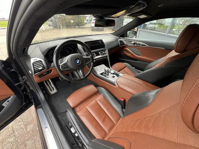 BMW 8 Serie M850i xDrive High Executive 2020 Benzine 18