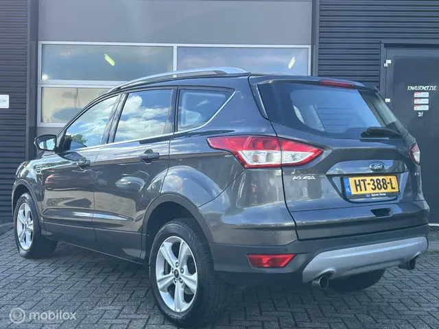 Ford Kuga 1.5 Trend 2016 Benzine 2