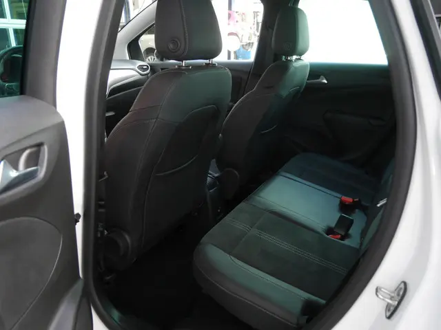 Opel Crossland 1.2 Turbo Ultimate 2022 Benzine 11