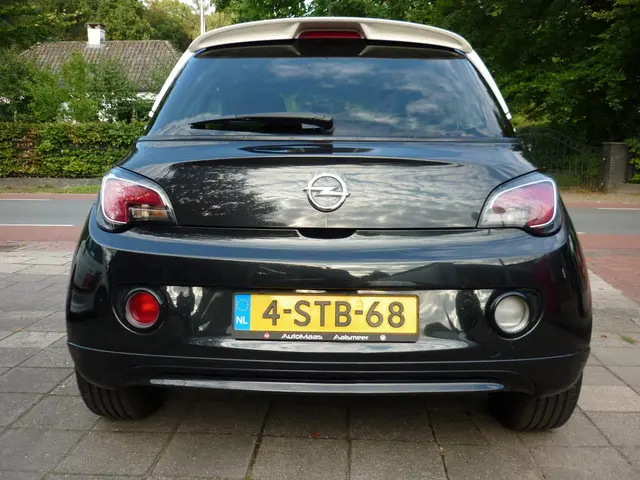 Opel ADAM 1.4 Slam,airco,halfleder,17inch,nap. 2013 Benzine 14