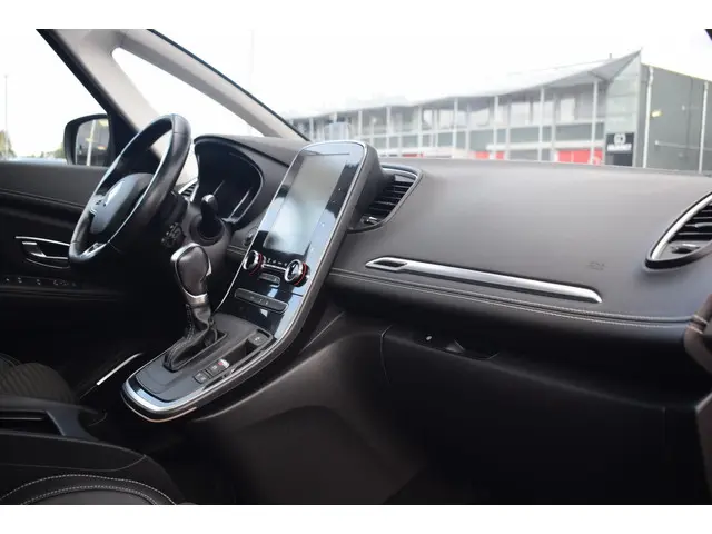 Renault Scénic 1.3 TCe Bose 2019 Benzine 5