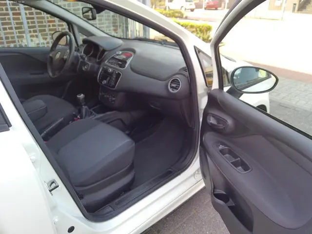 Fiat Punto Evo 0.9 TwinAir Street 2014 Benzine 6