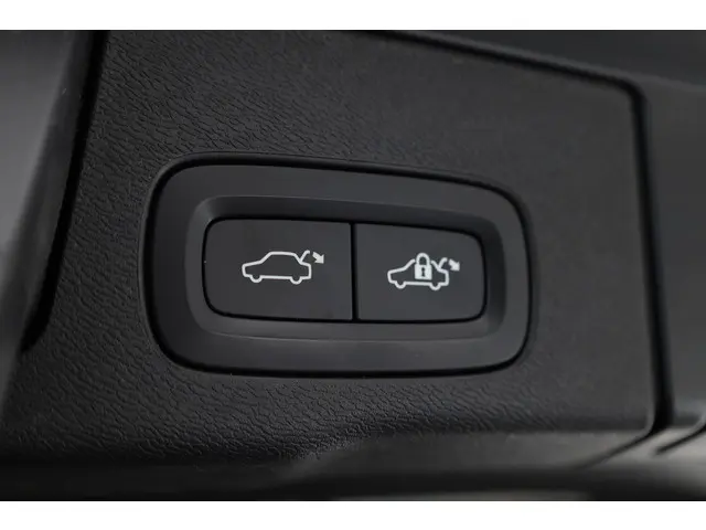 Volvo XC60 2.0 B4 Inscription 2021 Diesel 28