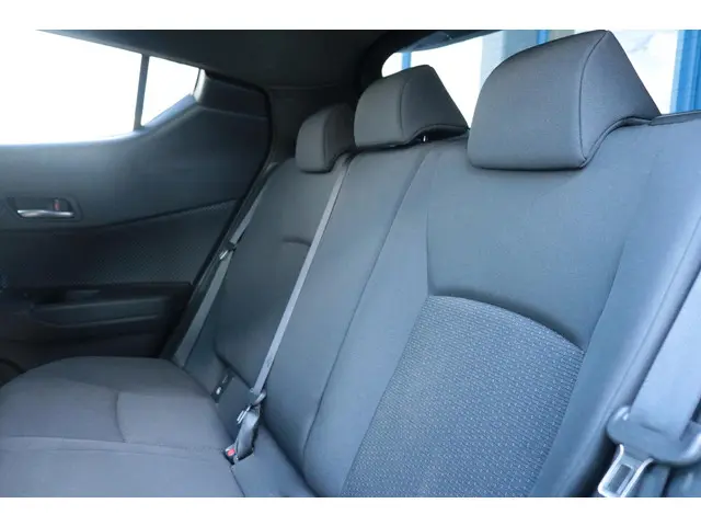 Toyota C-HR 1.8 Hybrid Style 2018 Hybride Benzine 21