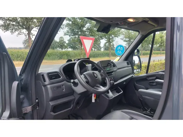 Renault Master T35 2.3 dCi 150 L3 Energy 2021 Diesel 3