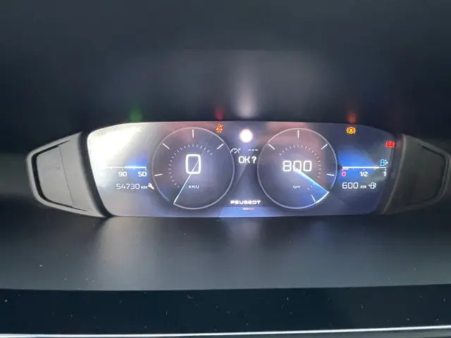 Peugeot 308 1.2 Turbo Active Pack Business 2022 Benzine 24