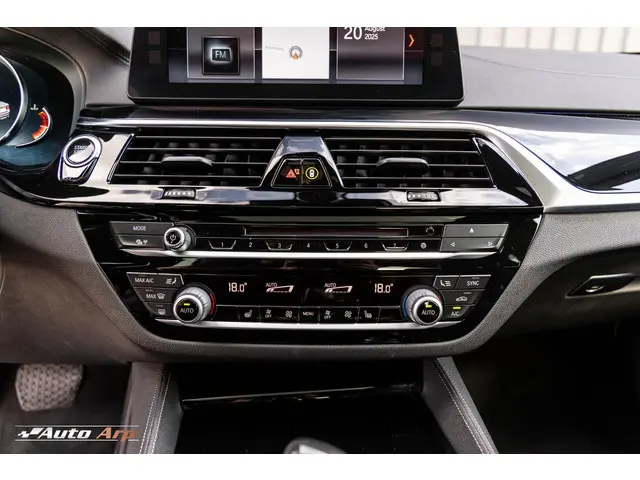 BMW 5 Serie 520d High Executive 2018 Diesel 27
