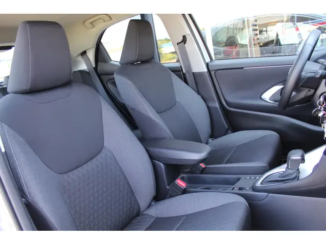 Toyota Yaris 1.5 Hybrid Active 2022 Hybride Benzine 11