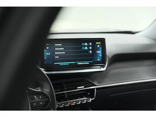 Peugeot e-2008 EV Allure 50 kWh 2020 Elektrisch 53