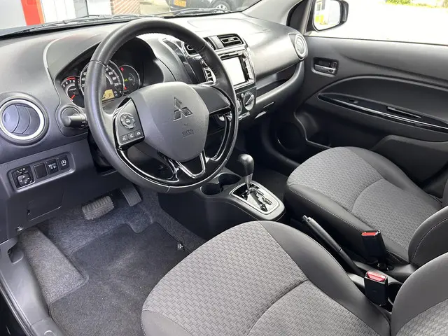 Mitsubishi Space Star 1.0 Active 2019 Benzine 10