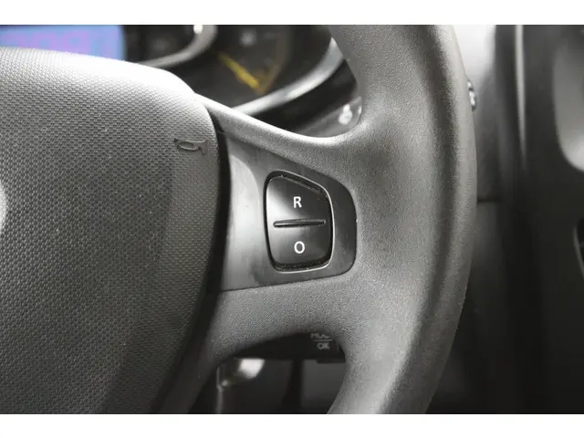Renault Clio Estate 1.2 16V 2014 Benzine 12