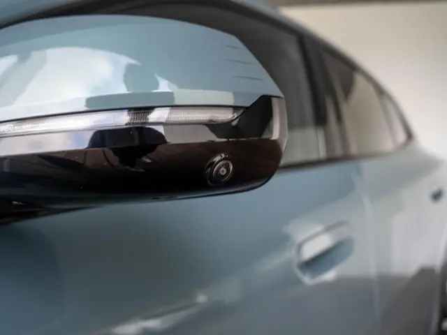 BMW iX2 eDrive20 2025 Elektrisch 15