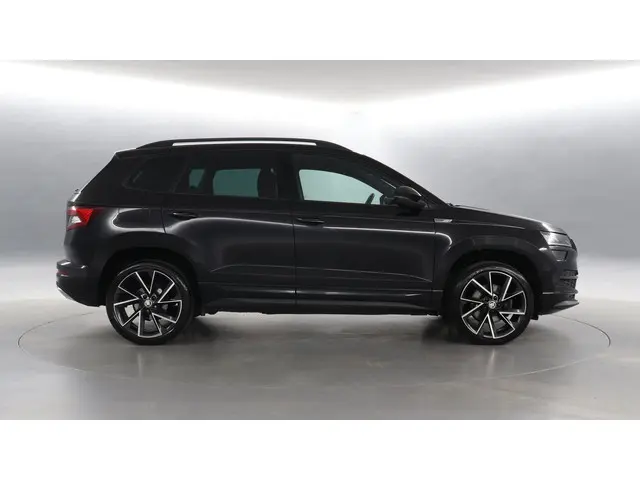 Škoda Karoq 1.5 TSI ACT Sportline Business 2020 Benzine 10
