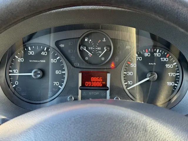 Peugeot Expert 227 1.6 HDI L1H1 Navteq 2 2015 Diesel 10