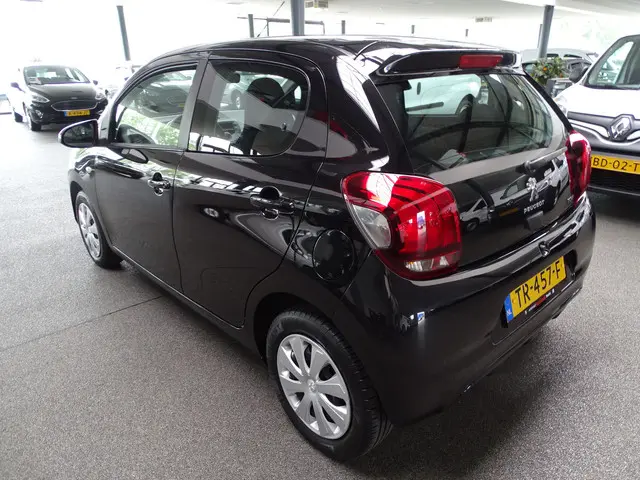 Peugeot 108 1.0 e-VTi Active 2018 Benzine 2
