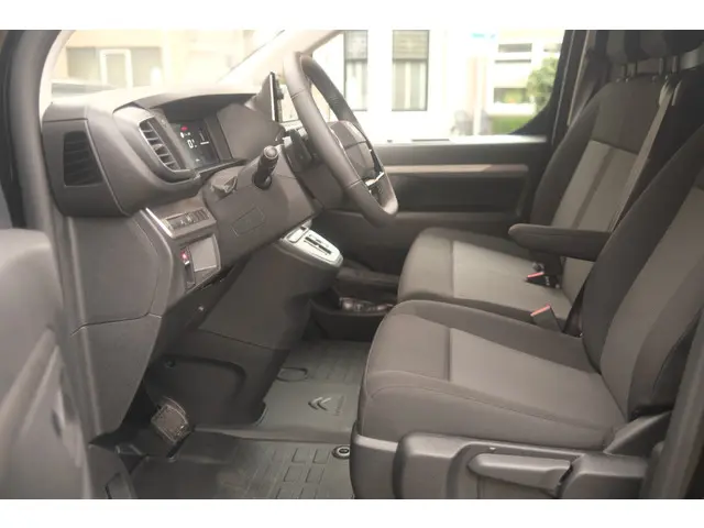 Citroën Jumpy M L2 2.0 BlueHDi 2024 Diesel 30