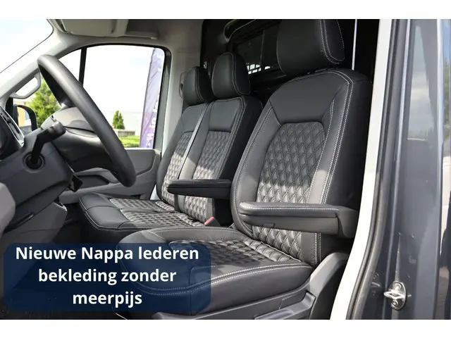 Volkswagen Crafter 35 2.0 TDI L3H2 140 PK DSG 2022 Diesel 6