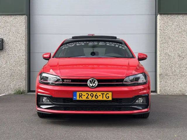 Volkswagen Polo 2.0 TSI GTI 2019 Benzine 3