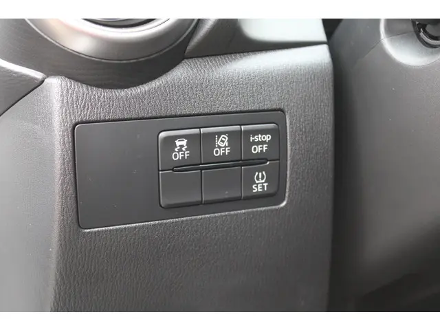 Mazda 2 1.5 Skyactiv-G Comfort 2023 Benzine 16