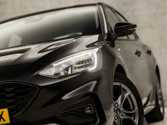 Ford Focus 1.0 EcoBoost ST Line Sport 2020 Benzine 29
