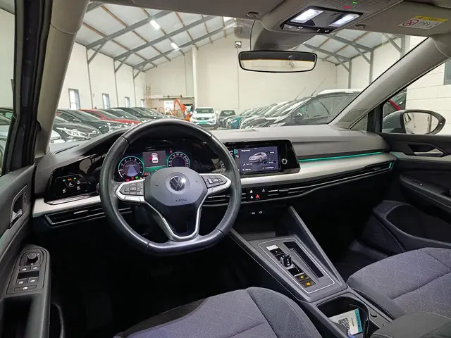 Volkswagen Golf 1.0 eTSI Life 2021 Benzine 13