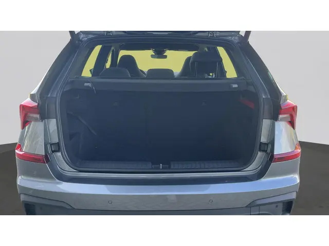 Škoda Kamiq 1.0 TSI Monte Carlo 2026 Benzine 12