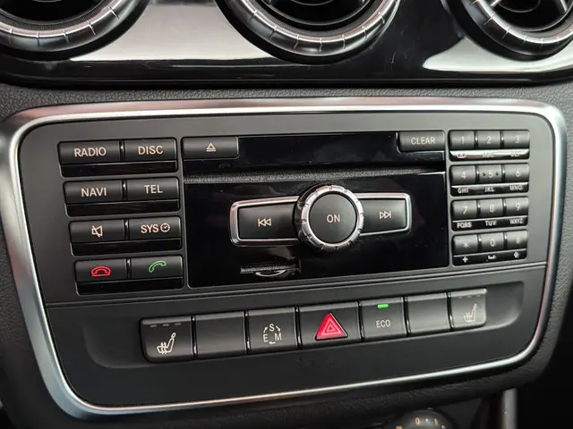 Mercedes-Benz CLA CLA 250 Edition 1 2013 Benzine 44